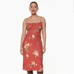 Aritzia Wilfred BELLOW MIDI DRESS